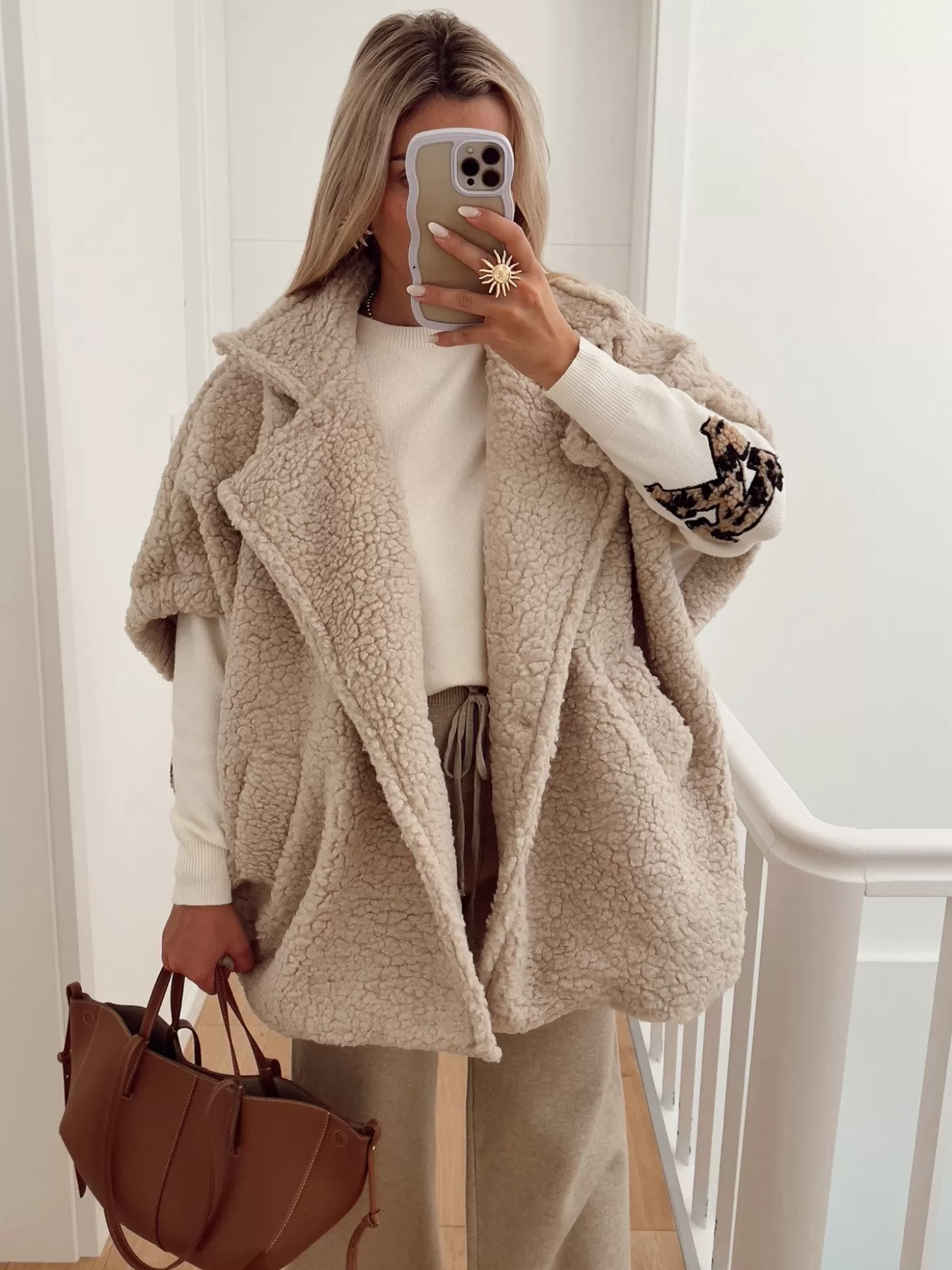 Hello Moon Shop Veste poncho IDA New